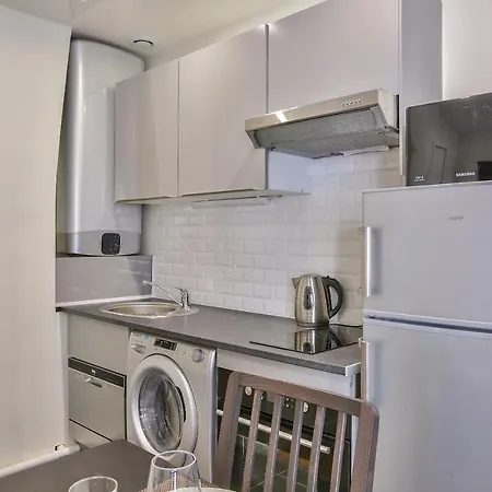 Location & Housing Appartement Paris